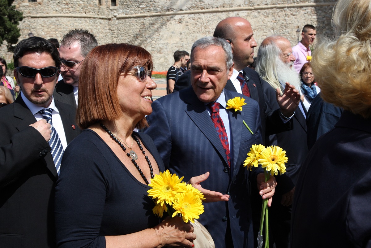 Rosarno (RC)  Il Presidente del Senato alla manifestazione della Gerbera Gialla - 