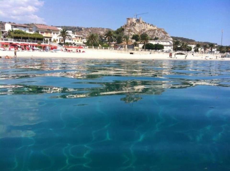 ROCCELLA JONICA OTTIENE LA 13° 'BANDIERA BLU',  IL RICONOSCIMENTO DELLA FEE CHE PREMIA LE MIGLIORI SPIAGGE ITALIANE - 