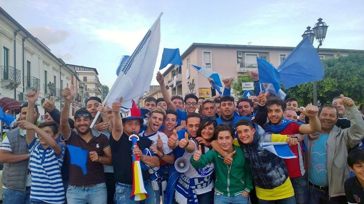 Siderno (RC): continua la festa del Siderno calcio e dei suoi tifosi - 