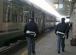 Chiusi in toilette treno, trovati minori eritrei - 