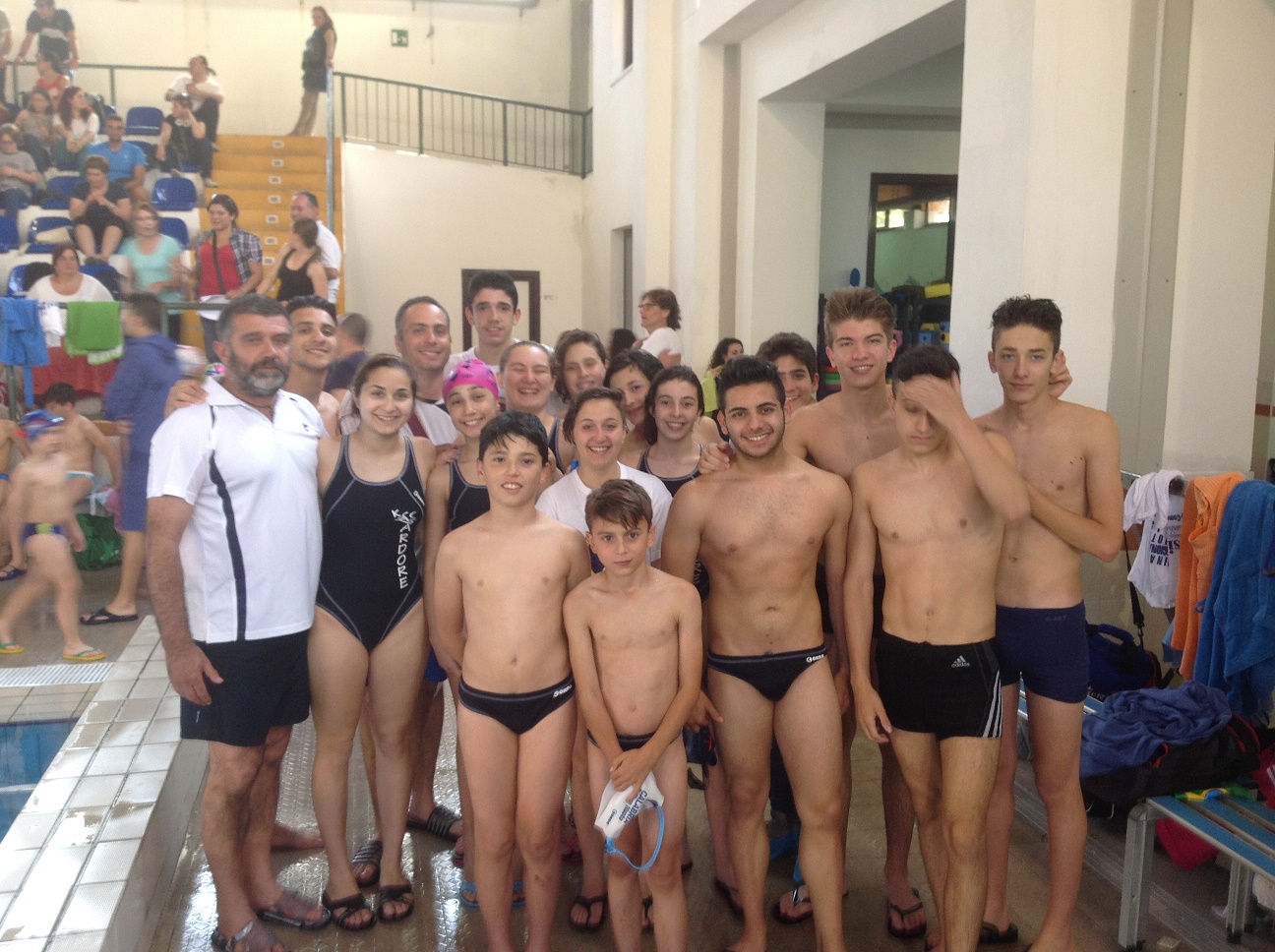 ARDORE: ALLE FINALI REGIONALI DI NUOTO Strabiliante successo dellA.S.D. SPORTING CLUB - 